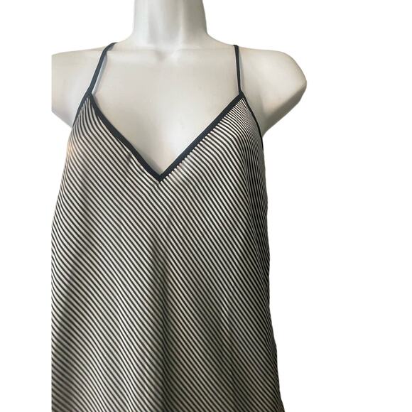 Vintage Victoria’s Secret‎ Collection Slip - Picture 4 of 9